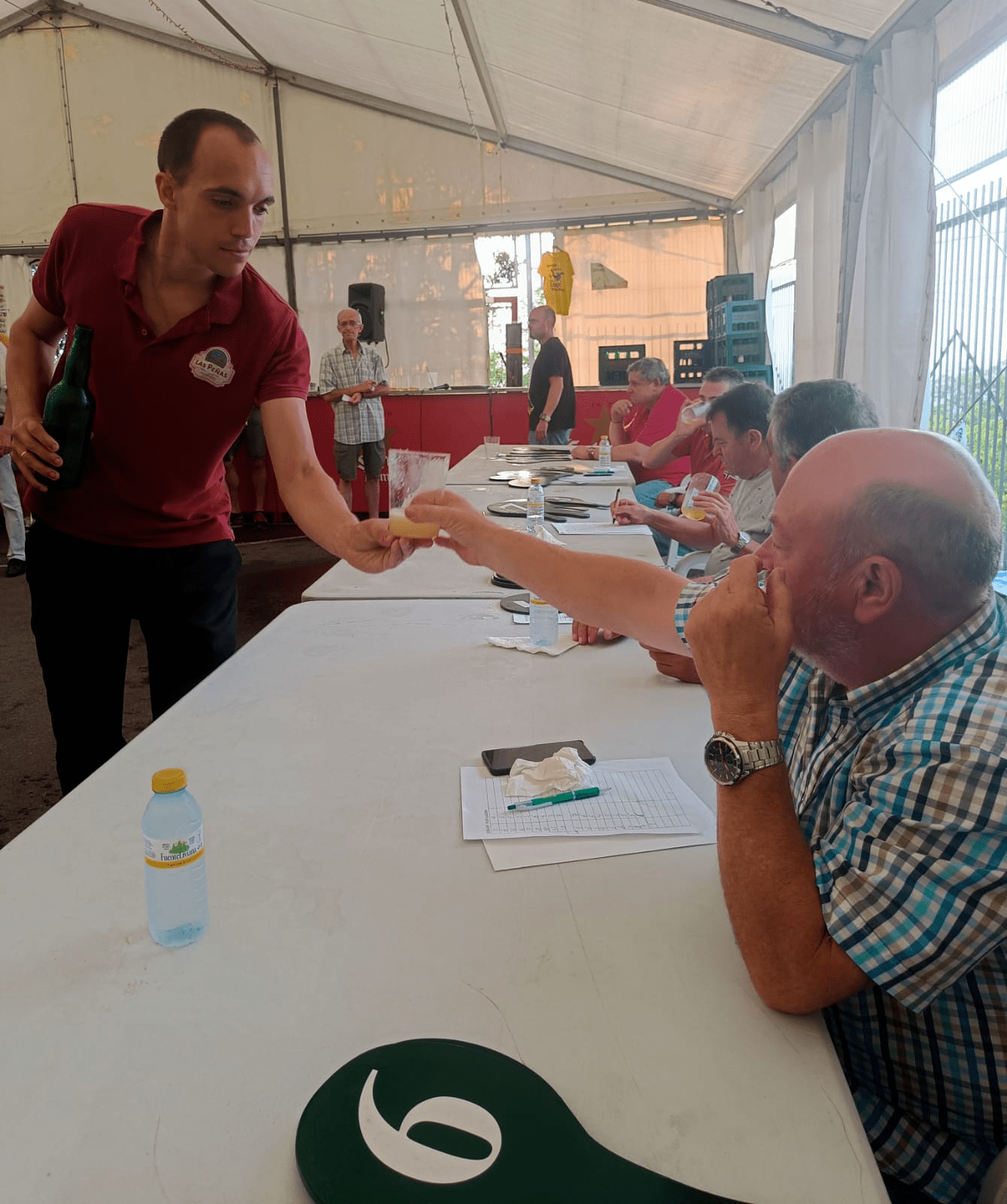 Foto realizada durante el Concurso sidra casero Gijón 2022